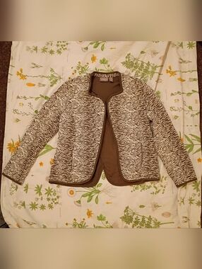Chico's brown and white stretch cardigan size 1, Medium